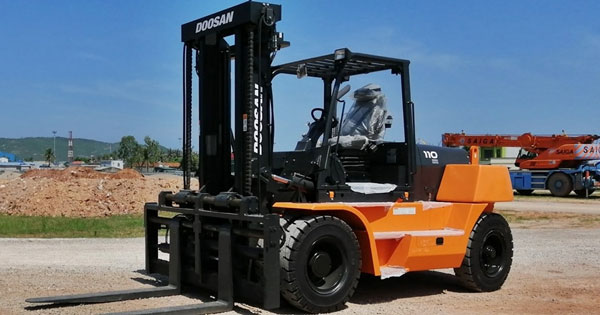 Loại xe nâng dầu 8 tấn