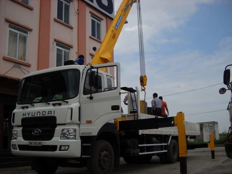Dịch vụ cẩu đồ lên cao